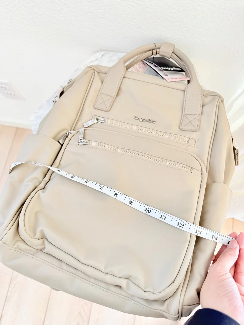 🤎 Baggallini Chelsea Laptop Backpack Taupe Twill Silver Hardware